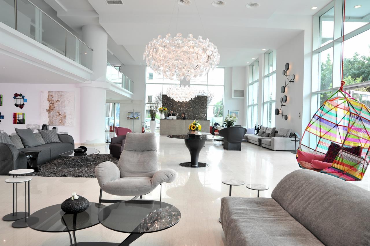 Athenaeum Palace & Luxury Suites Dış mekan fotoğraf